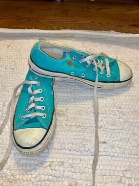 VINTAGE TURQUOISE MADE IN USA CONVERSE ALL STAR CHUCK TAYLOR SNEAKERS